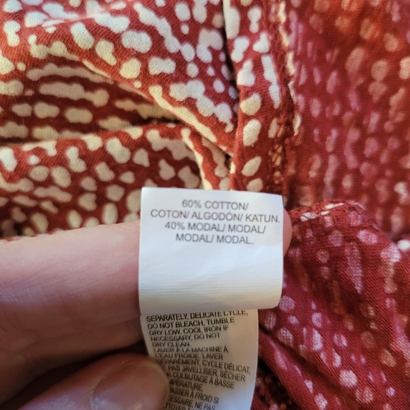 Lucky Brand | 3/4 Sleeve Red/White Top - Picture 3 of 4